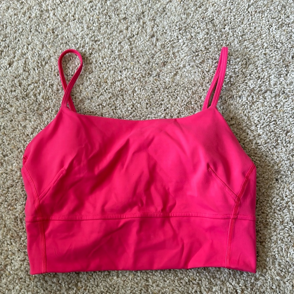 Lulul wonder train crop tank